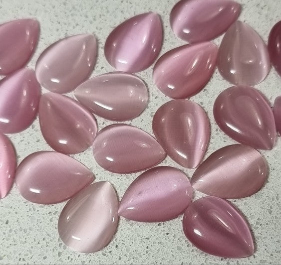 CABOCHON - TEARDROP - 18 X 13 X 5MM CATS EYE - PINK