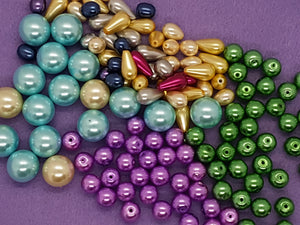 In Stock - yet to be uploaded - Pearls. If you need these or any of the following beads in the slide show, please contact directly via email.