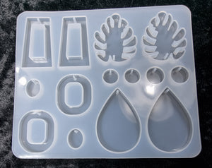 RESIN MOULD - 116.5 X 136.5 X 6MM - MIXED SHAPES