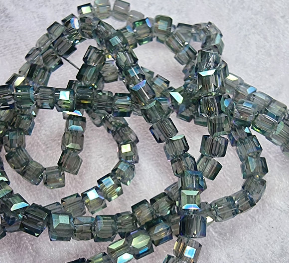 CUBES - 4MM GLASS - FACETED ELECTROPLATED BLUE/GREY