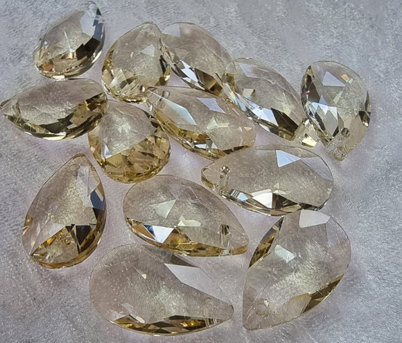 TEARDROPS - 22 X 13MM FACETED GLASS - CHAMPAGNE