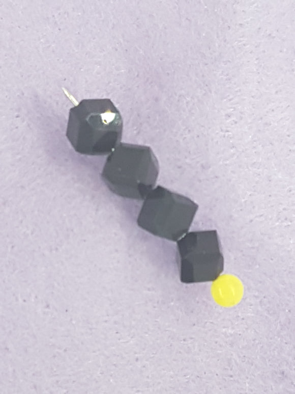 CUBES - 8MM GLASS - BLACK FACETED
