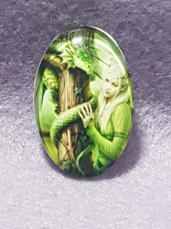 CABOCHON - 30 X 20MM GLASS OVAL - DRAGON - LIGHT GREEN