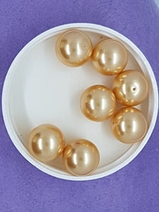 16MM GLASS ROUND PEARLS - GOLDEN