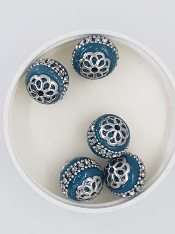 18MM INDONESIAN ROUND BEADS -TEAL
