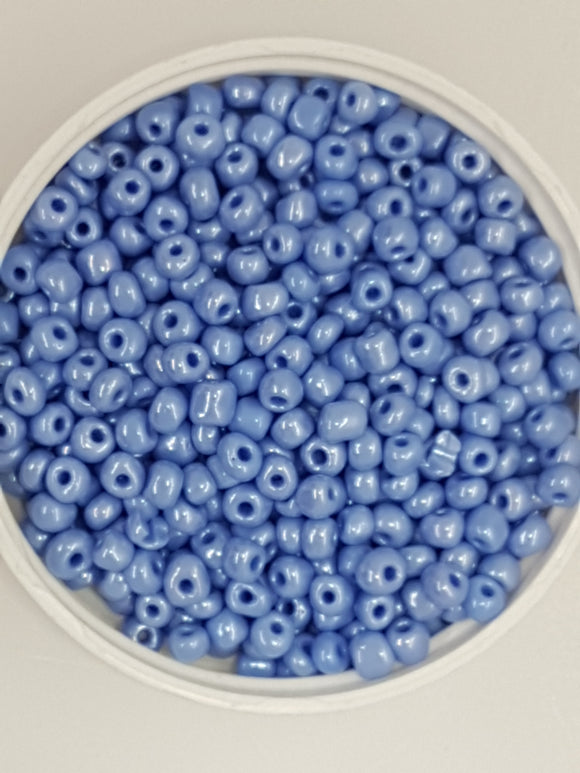 6/0 CHINESE ROUND SEED BEADS - OPAQUE - LUSTERED CORNFLOWER BLUE