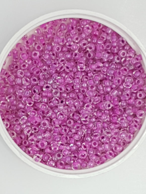 8/0 CHINESE GLASS SEED BEADS - TRANSPARENT VIOLET