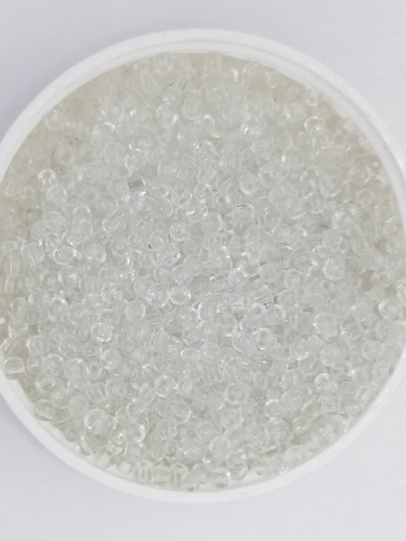 8/0 CHINESE GLASS SEED BEADS - TRANSPARENT CLEAR