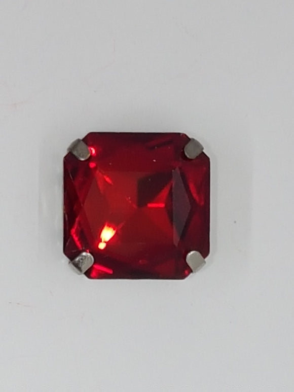 18x18MM GLASS RHINESTONE SQUARE MONTEE - RED