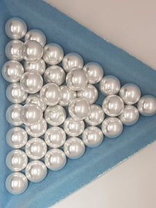 10MM GRADE A GLASS ROUND PEARLS - NO HOLES - WHITE