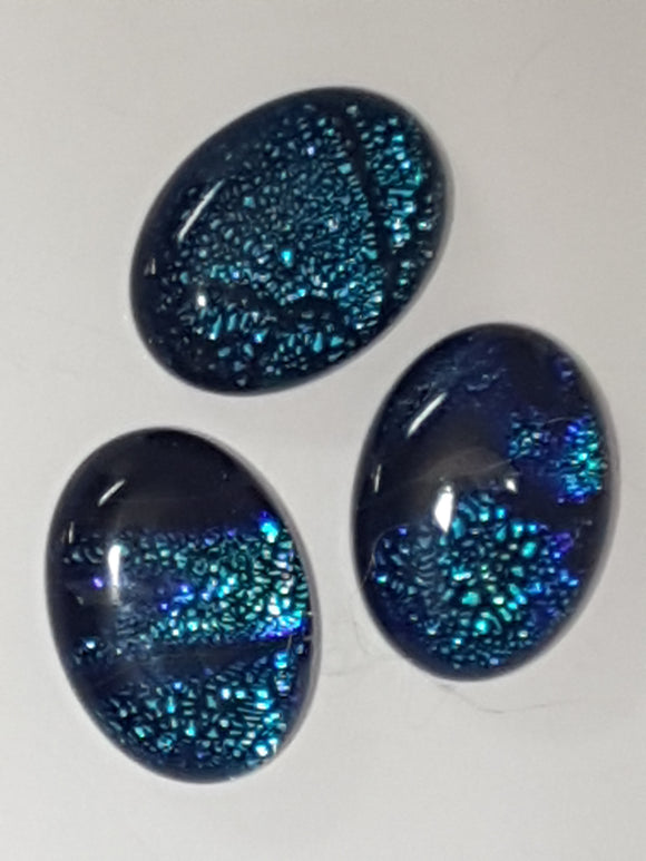 CABOCHON - 18x13MM DICHROIC GLASS  - BLUE/BLACK