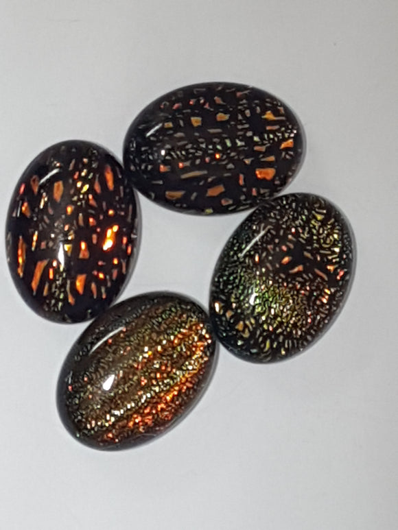 CABOCHON - 18x13MM DICHROIC GLASS  - GOLD/GREEN/ORANGE