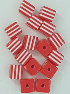 CUBES - 8MM RESIN CUBE - RED