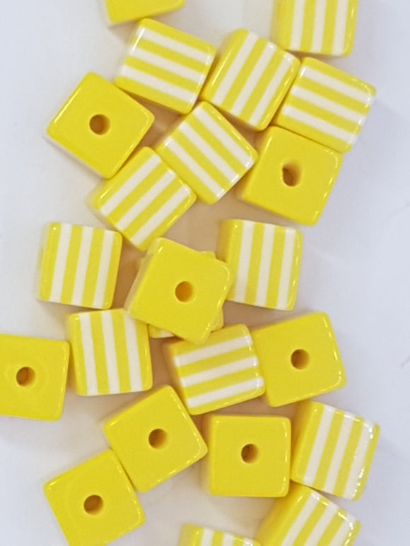 CUBES - 8MM RESIN CUBE - YELLOW