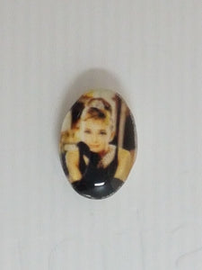 CABOCHON - 18 X 13MM GLASS OVAL - AUDREY 2