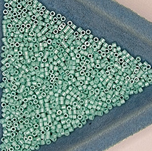 CYLINDER SEED BEADS - 10/0 - 2 X 1.5MM - OPAQUE LUSTER - AQUAMARINE