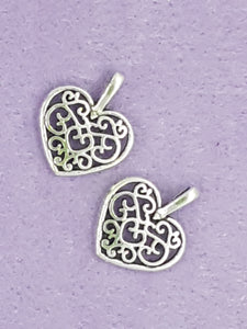 CHARMS - HEARTS - 18 X 15MM ANTIQUE SILVER COLOUR