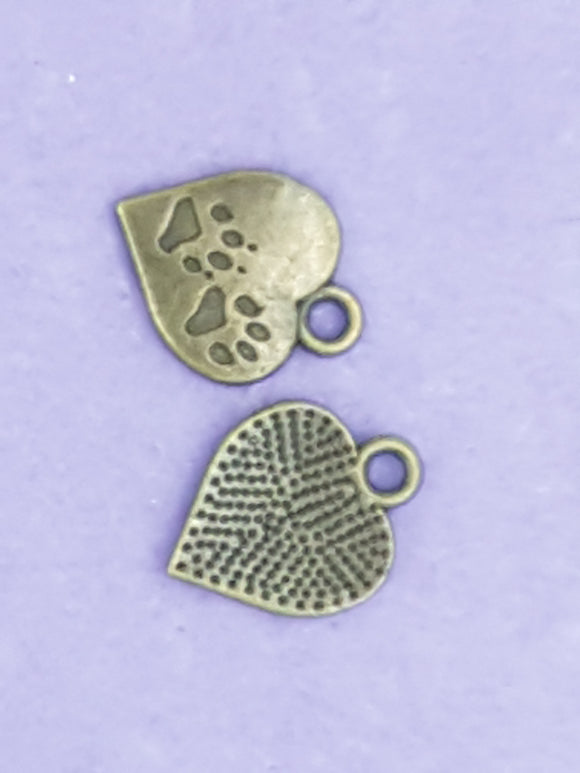 CHARMS - HEARTS - 17 X 13MM ANTIQUE SILVER COLOUR