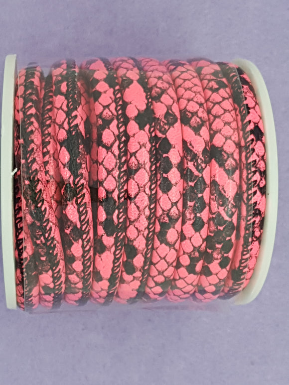 CORD - IMITATION LEATHER  - 5-6MM - IMIT. SNAKE SKIN - DEEP PINK COLOUR