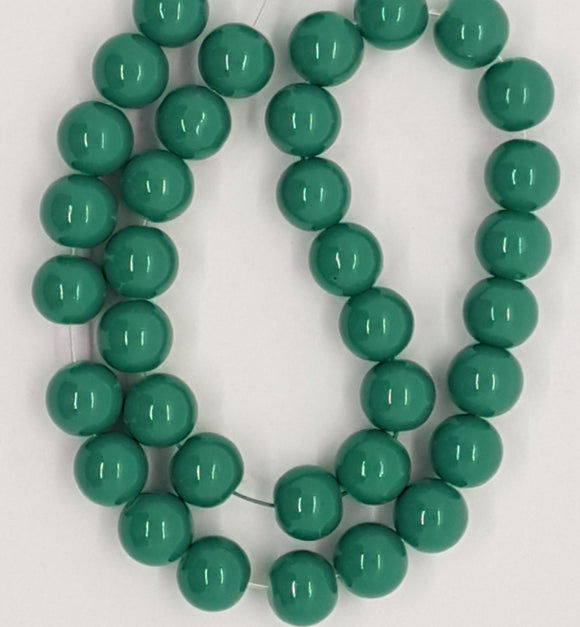 10MM GLASS BEADS - 25 PER PACKET - FOREST GREEN
